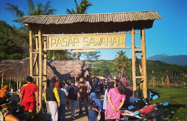 Pasar Sawahan Kalongan