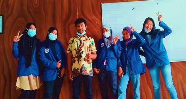Model Matematika Covid-19