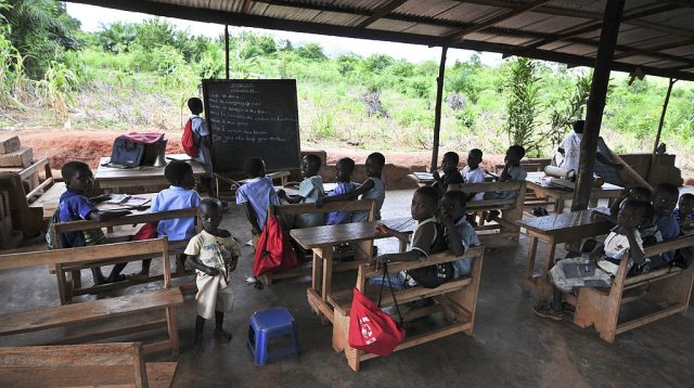 Masyarakat daerah tertinggal pendidikan