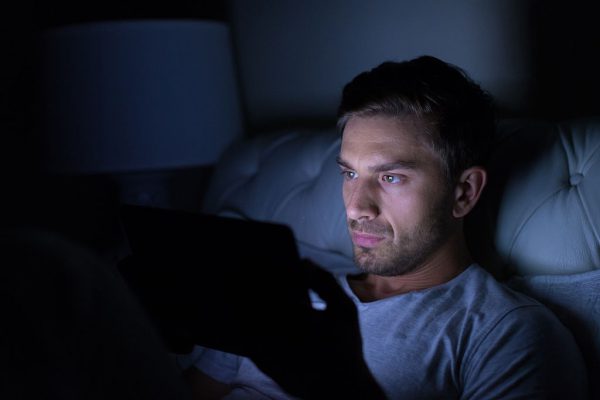 Dampak Buruk Menonton Pornografi