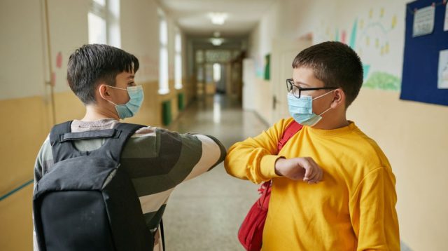 Kasus Positif Lingkungan Sekolah