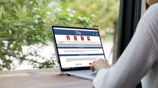 Demokrasi Menggunakan E Voting