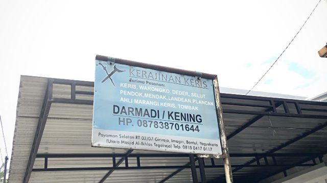 Pengusaha Merintis Kerajinan Keris
