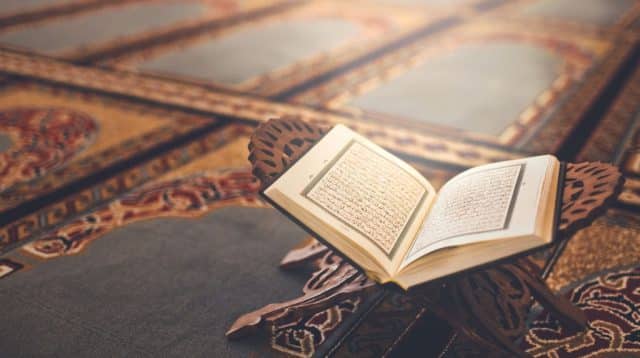 Analisa Terjemahan Q.S Al-Furqan