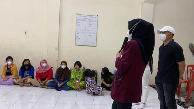 Program Sosial Universitas Ciputra