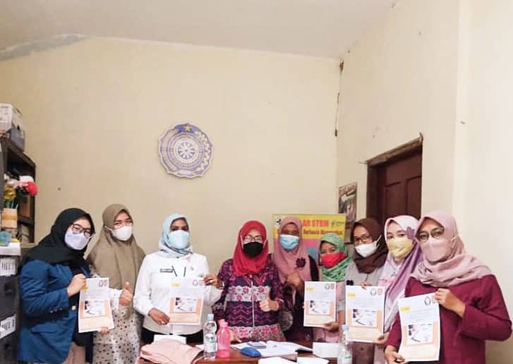 Foto bersama peserta pelatihan pembukuan UMKM