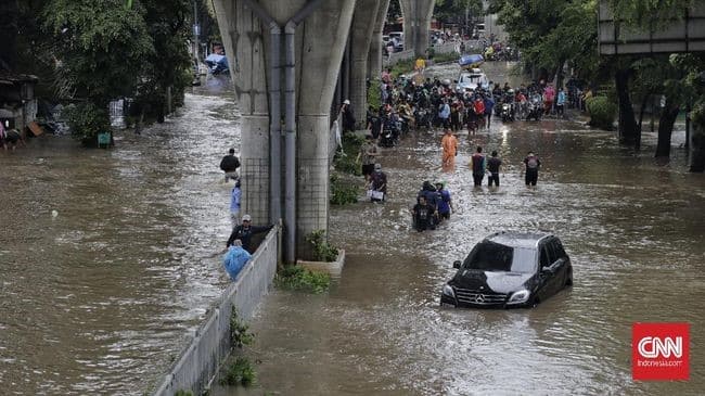 Foto Banjir di Jakarta, dilansir dari CNN Indonesia.