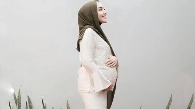 Ibu hamil puasa