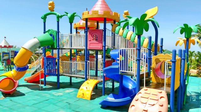 manfaat bermain di playground untuk anak
