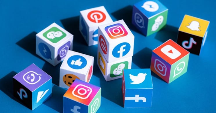 baik buruknya media sosial