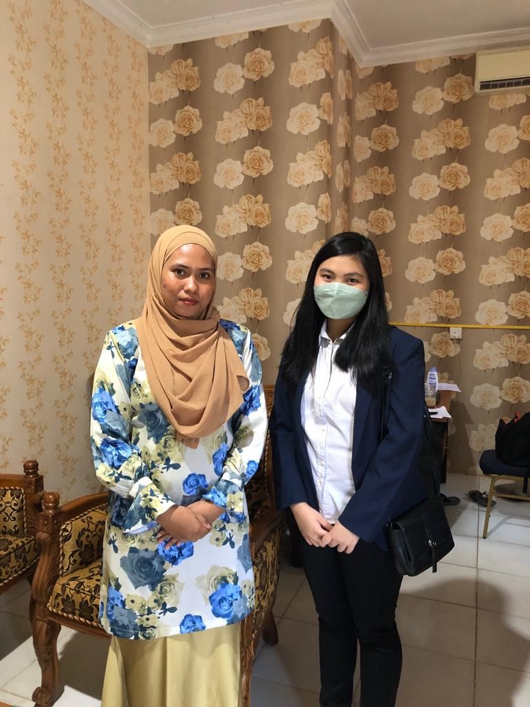 Foto kunjungan dengan pihak Humas SMKN 2 BATAM