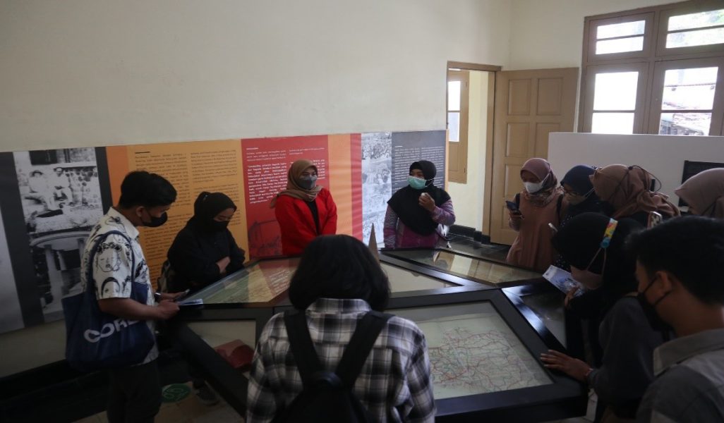 Untag kenalkan sejarah Surabaya