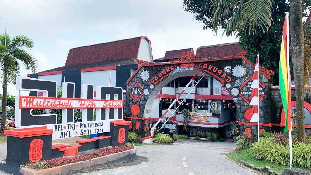 SMK Multistudi High School di Kota Batam