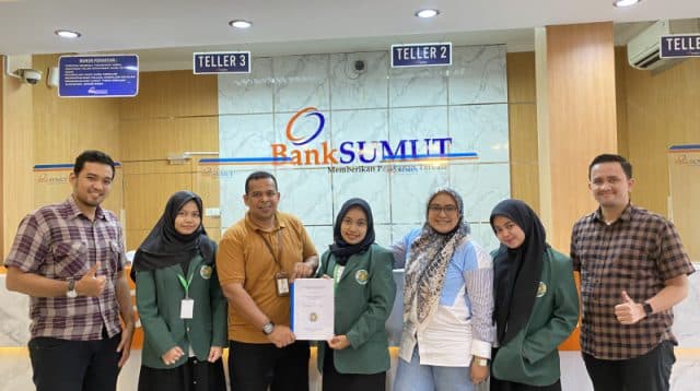 Mahasiswa Jurusan Administrasi Bisnis Universitas Sumatera Utara (USU)