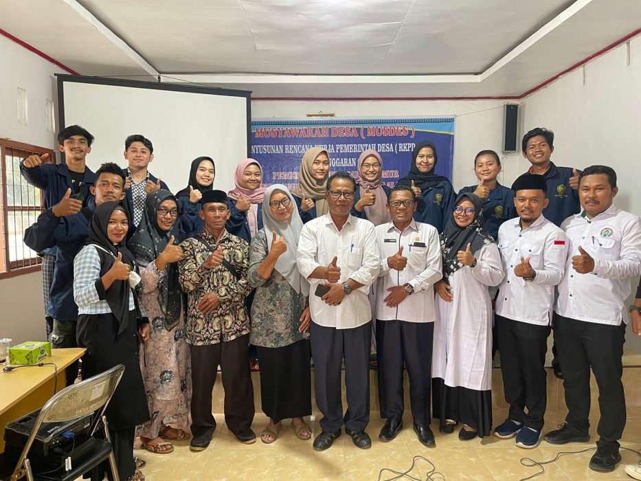 Mahasiswa KKN 21 UMRI
