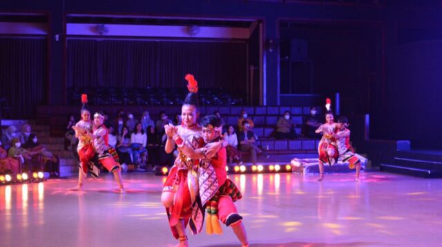 Seni Tari