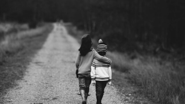 Hukum Orang Tua Menelantarkan Anak