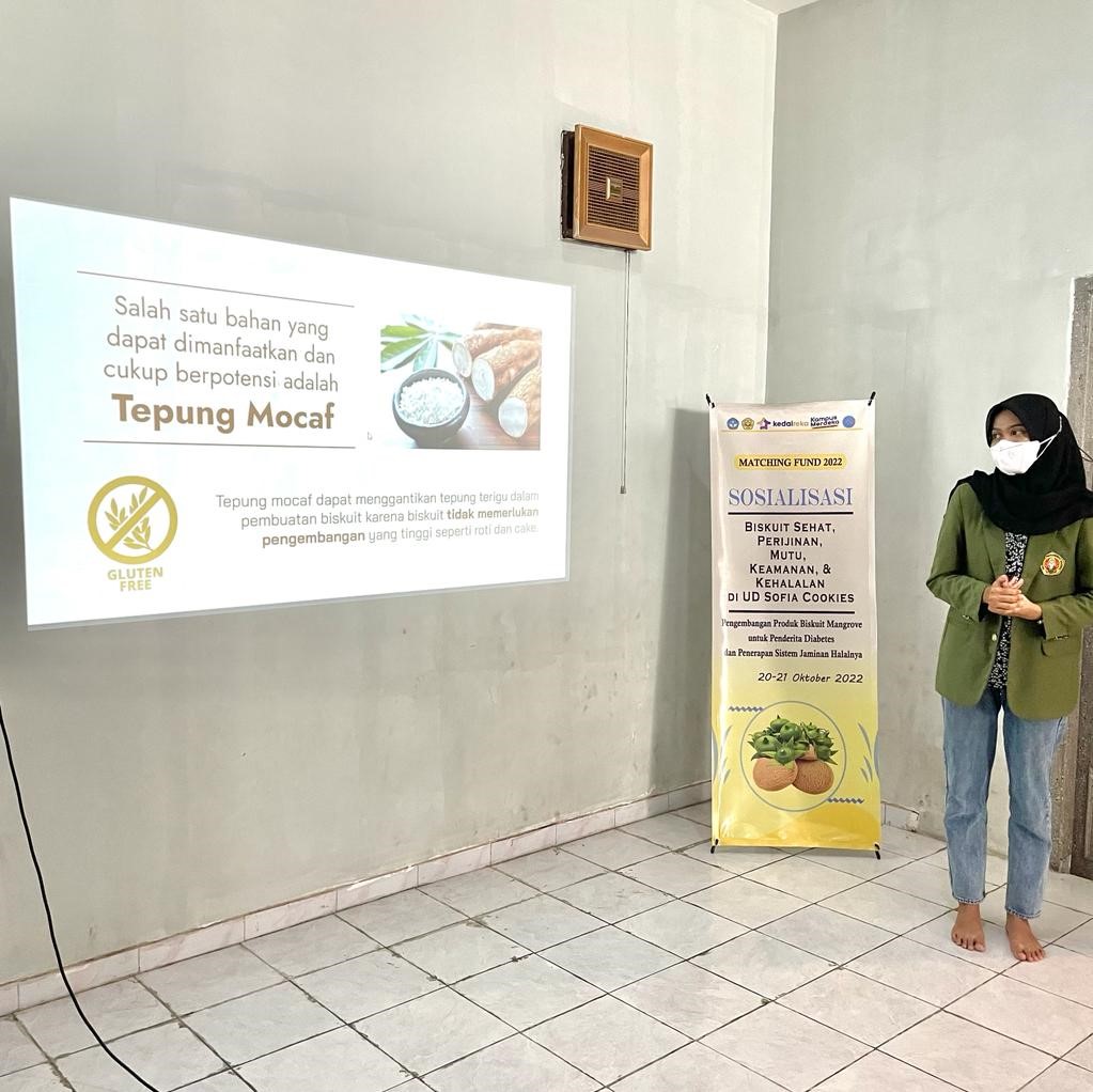 Sosialisasi tentang Biskuit Bebas Gluten di UD Sofia Cookies Surabaya