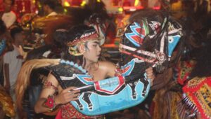 Tari Kuda Lumping