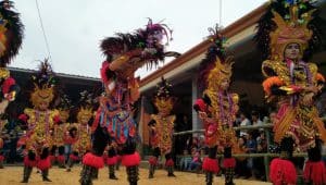 Tari Topeng Ireng