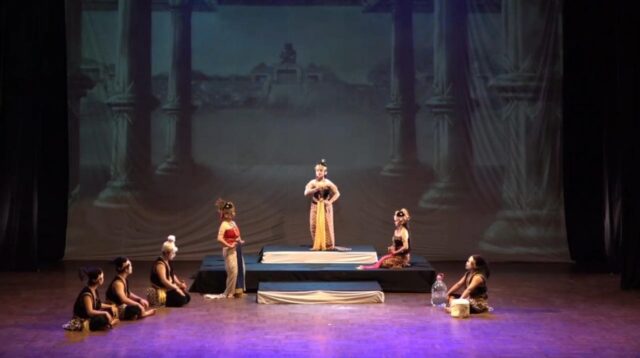 UAS Prodi Teater Parade Wayang Wong Hansadarya 2023 “Panakawan Termehek-Mehek” ISI Solo