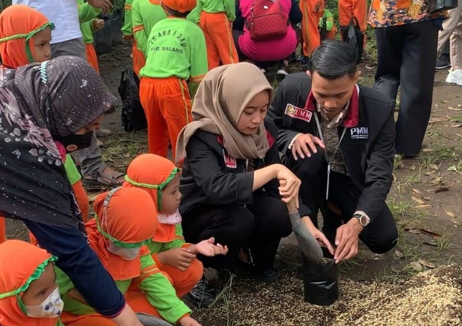 Edukasi Wujudkan Lingkungan “Go Green”