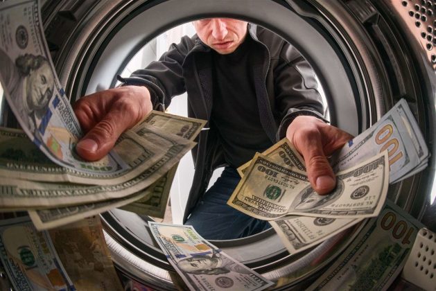 Praktek Money Laundering