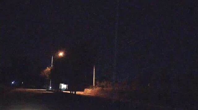 Lampu Penerang Jalan Umum