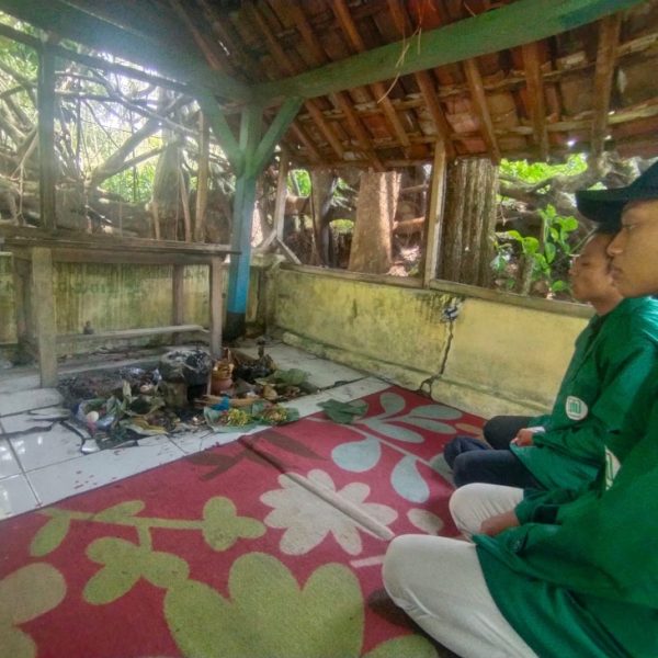 Ritual Adat Kemasyarakatan Desa Pasiraman