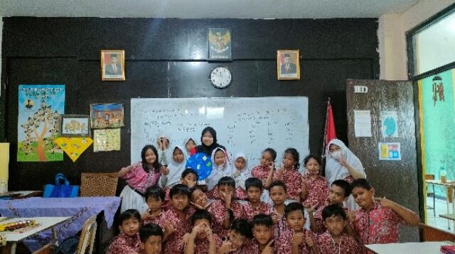 Program Surabaya Mengajar