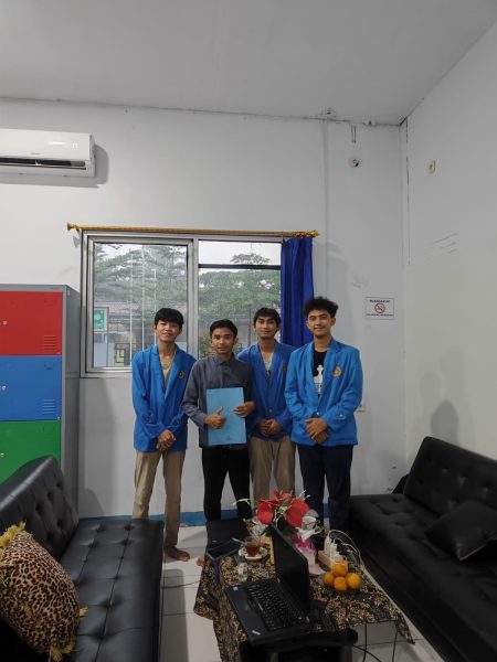 Kerja Sama Inovatif antara Mahasiswa Program Studi Teknik Informatika Universitas Pamulang dan SMK Kihajar Dewantara Jambe dalam Perancangan Sistem Informasi Mading Berbasis Web Kerja Sama Inovatif