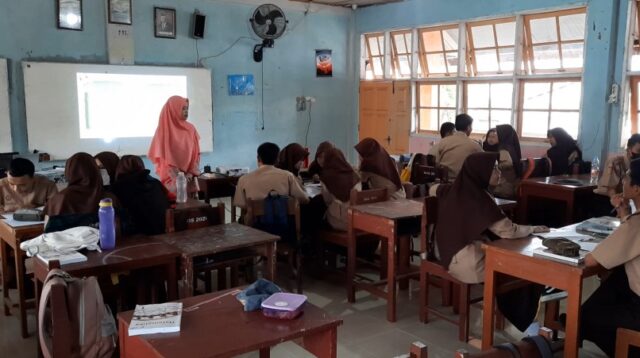 Peningkatan Kemampuan Pemecahan Masalah Matematis Siswa Melalui Model Problem Based Learning