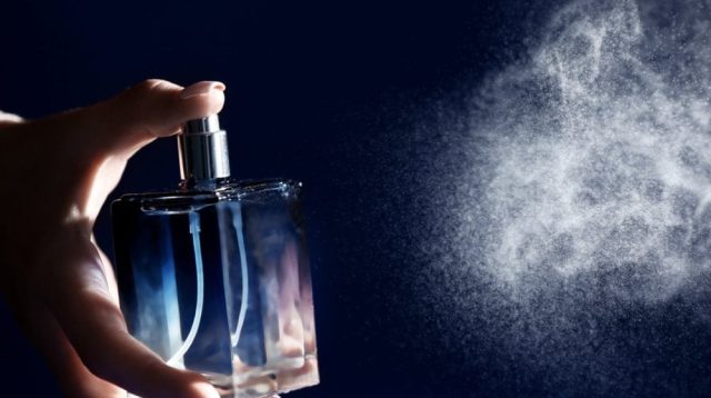 parfum bagi perempuan