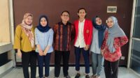 Hukum