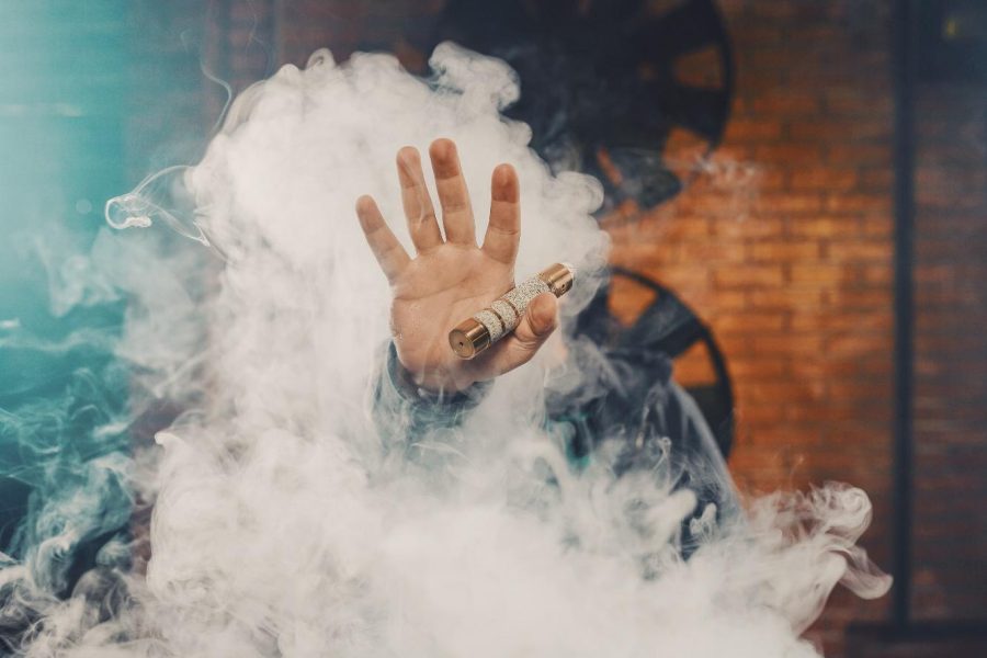 Opini Waspada Paru-Paru Vape: Akibat Tren Rokok Elektrik