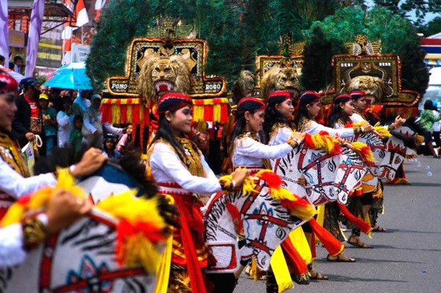 Budaya Indonesia di Kalangan Anak Muda