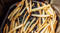 Sumber: https://www.wellplated.com/air-fryer-french-fries/