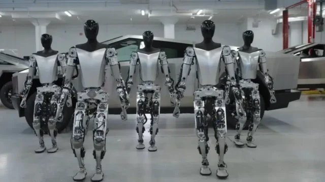 Robot Tesla