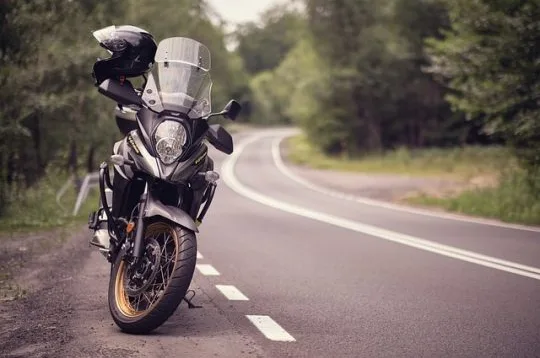 Pengaruh Penggunaan CDI Standar dan CDI Racing dengan Variasi Bahan Bakar terhadap Daya dan Torsi Motor 1 Silinder