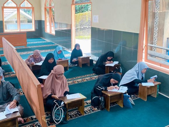 Peran Guru Dalam Membentuk Karakter Peserta Didik Melalui Pendidikan Agama Islam