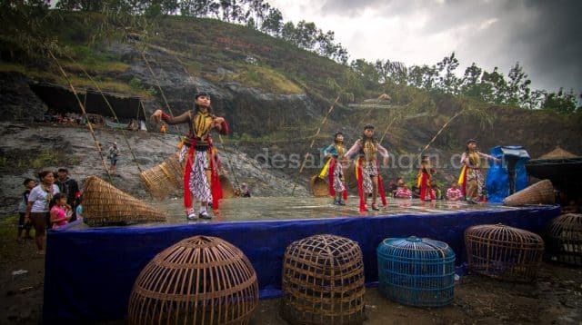 Pesona Festival Gunung Gemplah dan Kelezatan Bazar Durian: Menikmati Keunikan Desa Bedingin, Ponorogo