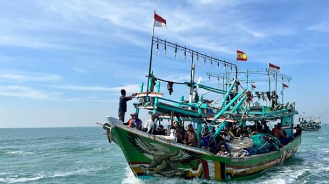 Tradisi Sedekah Laut