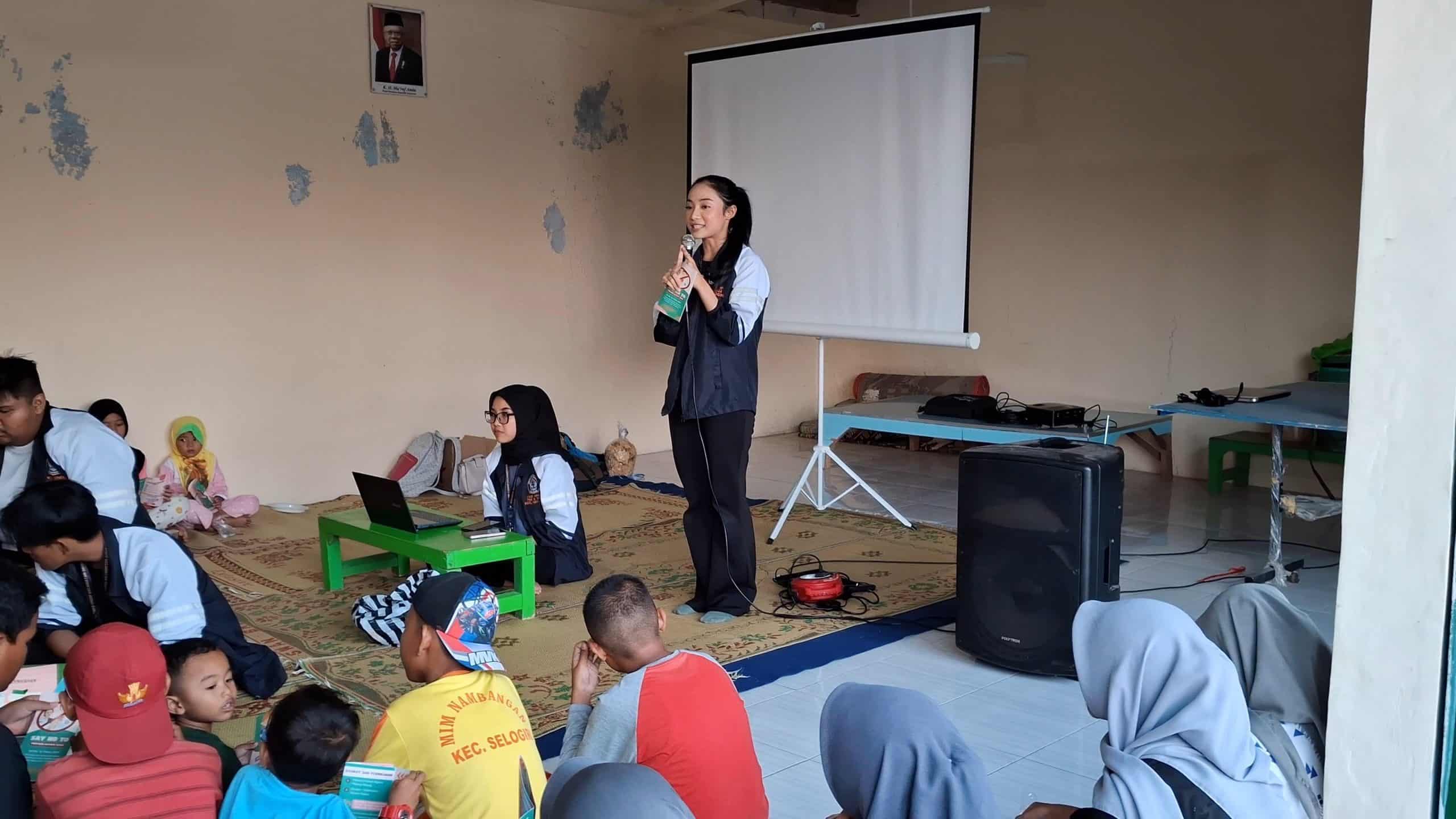 KKN Tim II Undip Lakukan Pemberdayaan Penanggulangan Pernikahan yang Tidak Didaftarkan Secara Hukum