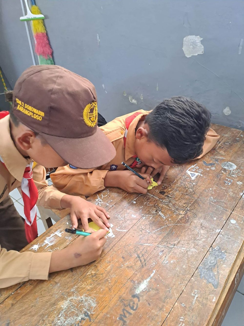 Program Pendampingan Psikologis untuk Meningkatkan Kesejahteraan Masyarakat Desa Donowarih dan SDN 02 Satu Atap Borogragal