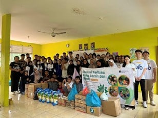 Aksi Sosial Bulan Island 3