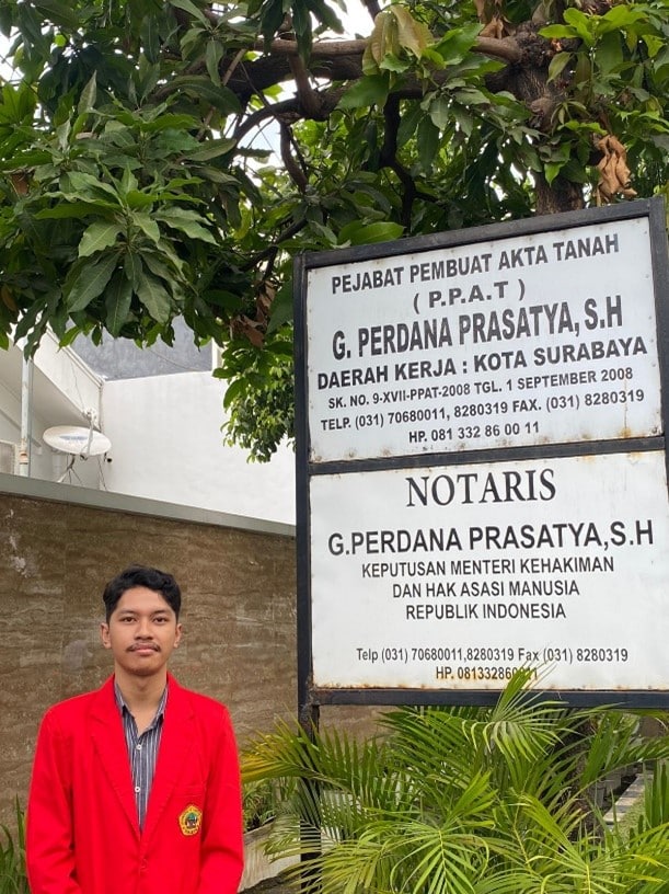 Peran dan Jabatan Notaris Menurut Undang-Undang