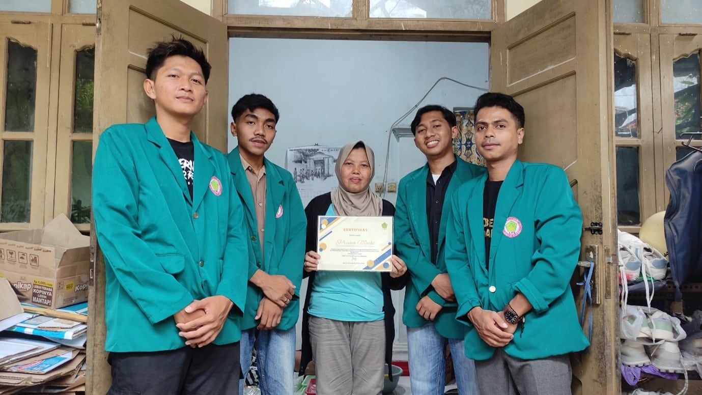 Kegiatan Pengabdian kepada Masyarakat Mahasiswa Universitas Sarjanawiyata Tamansiswa