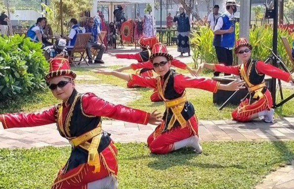 Kesenian Tari Babalu yang Menjadi Identitas Batang!