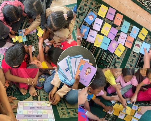 Menyulap Kartu Jadi Ilmu: Inovasi Belajar Bahasa Inggris EduRise Team untuk Memperkaya KosaKata di Desa Benteng