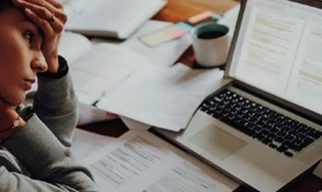 Academic Burnout pada Mahasiswa